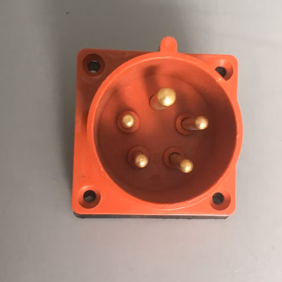 Prese industriali flangiate da incasso SL623 IP44 32A 220V